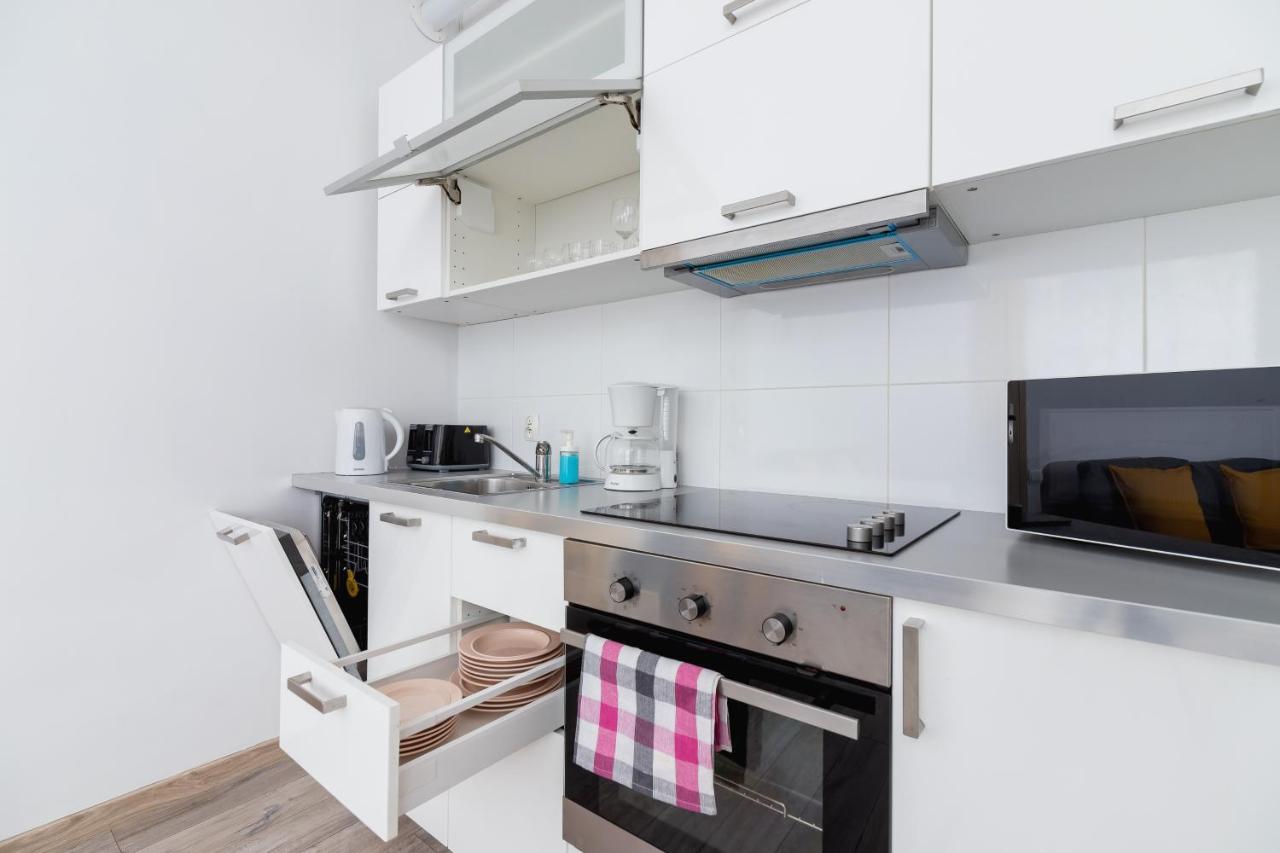 Apartment Bosacka Cracow By Noclegi Renters Krakow Exterior photo